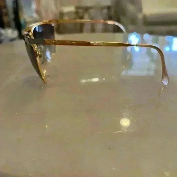 Vintage Laura Biagiotti Oversized Black & Gold 1980 Sunglasses T/36-95 RARE - Picture 4 of 8